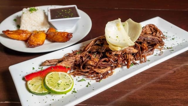 Vaca Frita Combo.